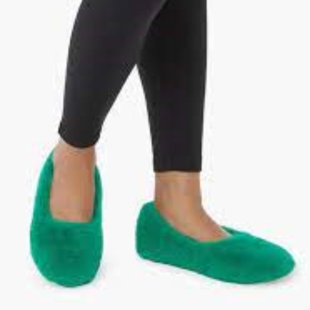 Just Fab Green Fuzzie Slippers